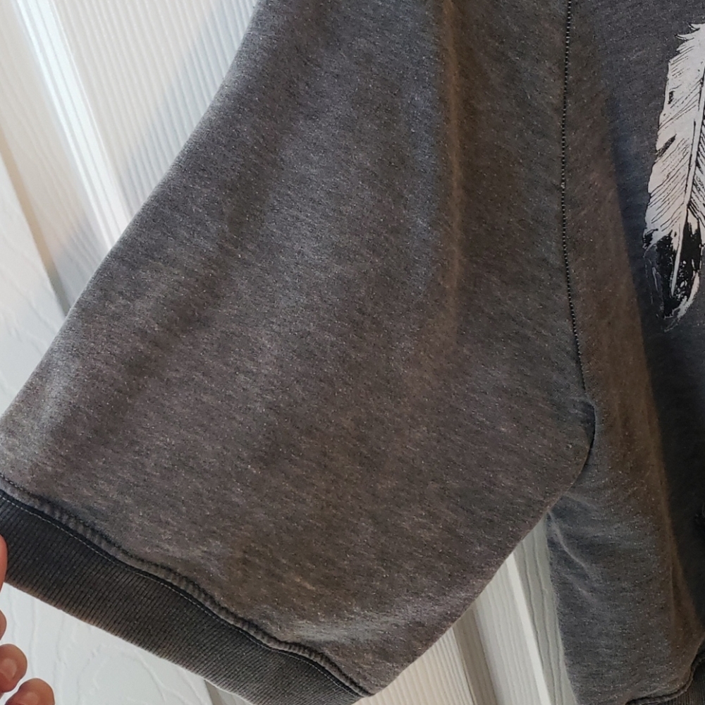 Sweatshirt - Picture 4 of 4